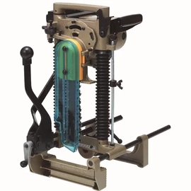 Makita 7104L Láncmaró1140W 155mm