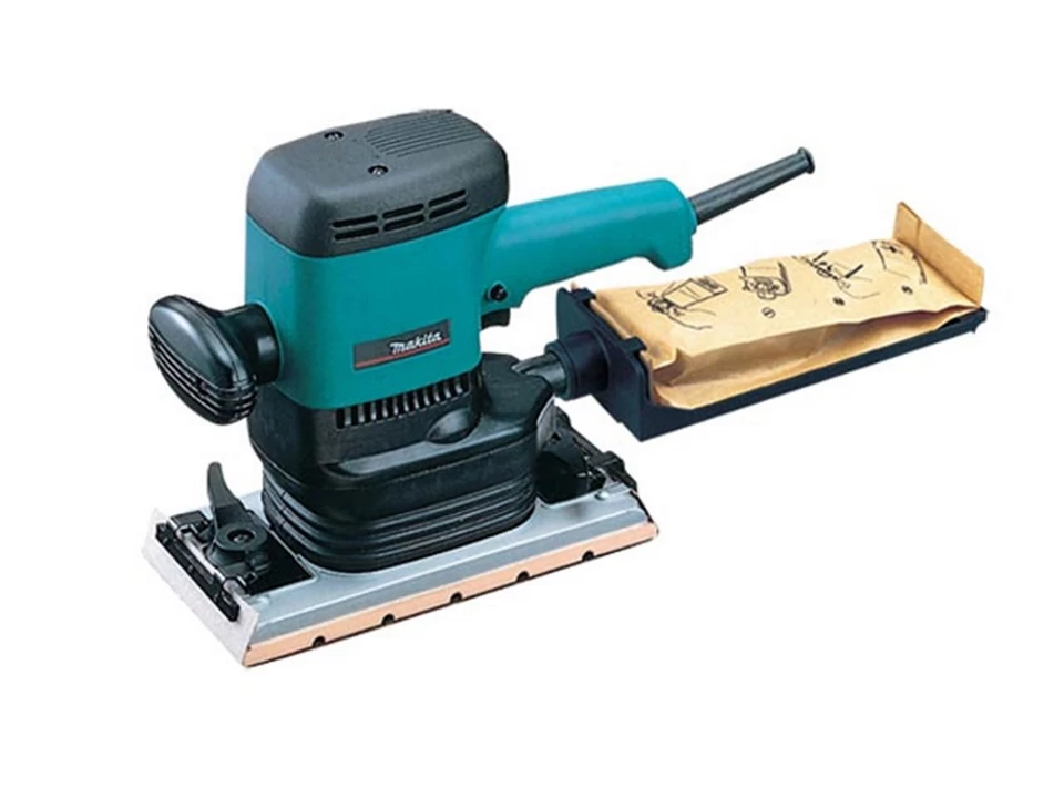 Makita 9046 Rezgőcsiszoló, 600W